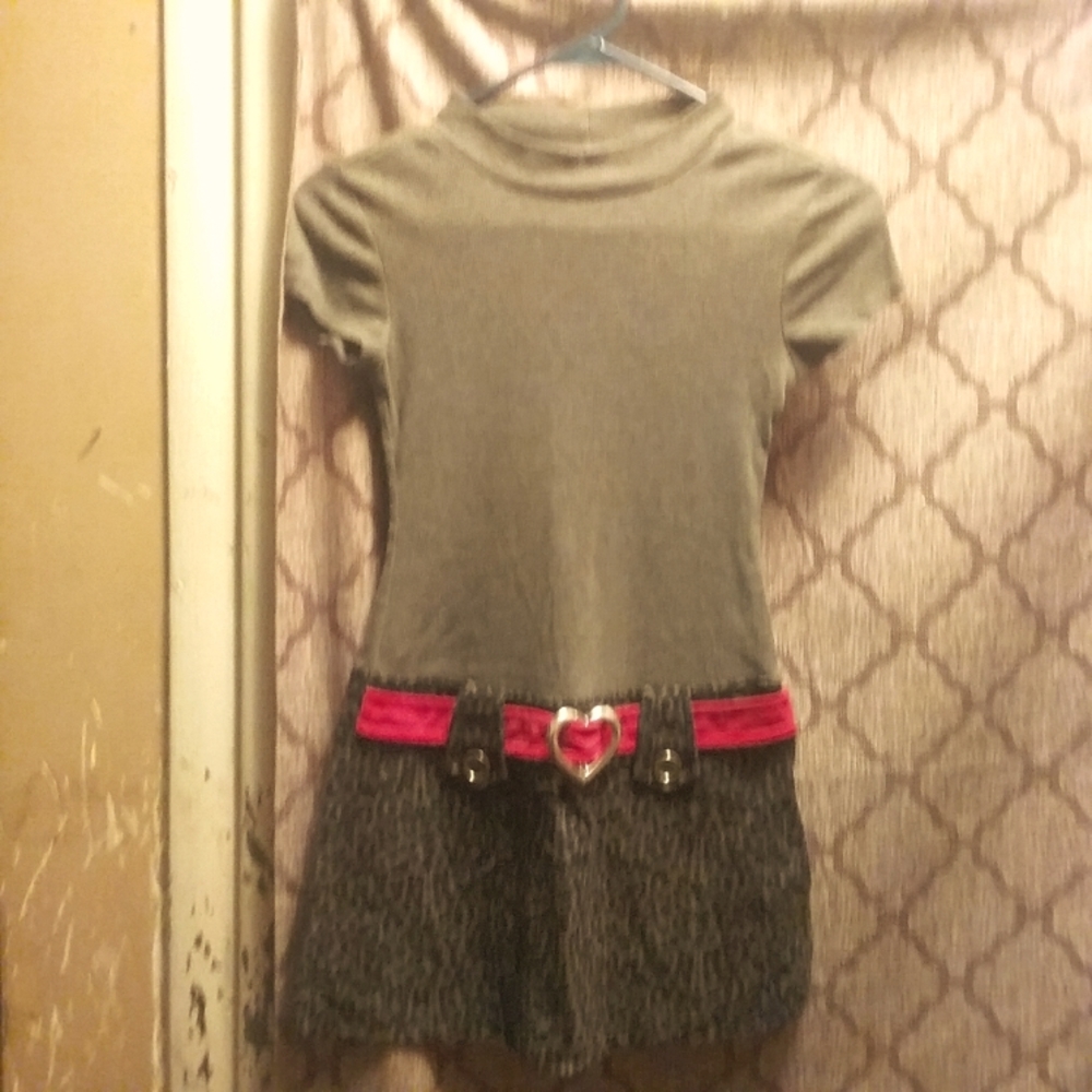 Girls dress